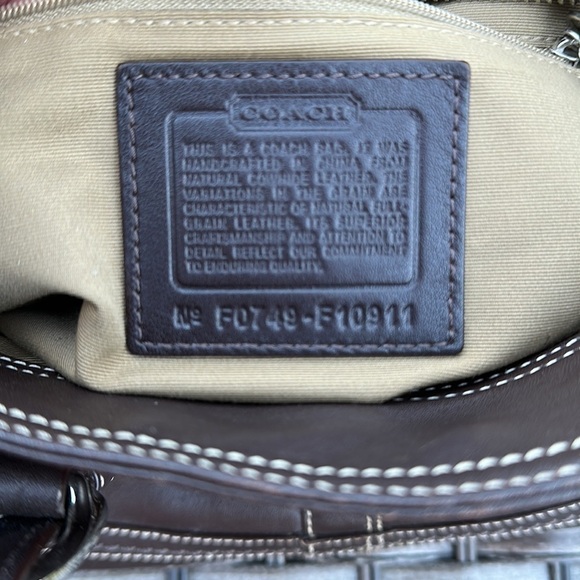 𝅺COACH Soho Brown Leather Satchel with Contrast Stitching - Picture 14 of 16